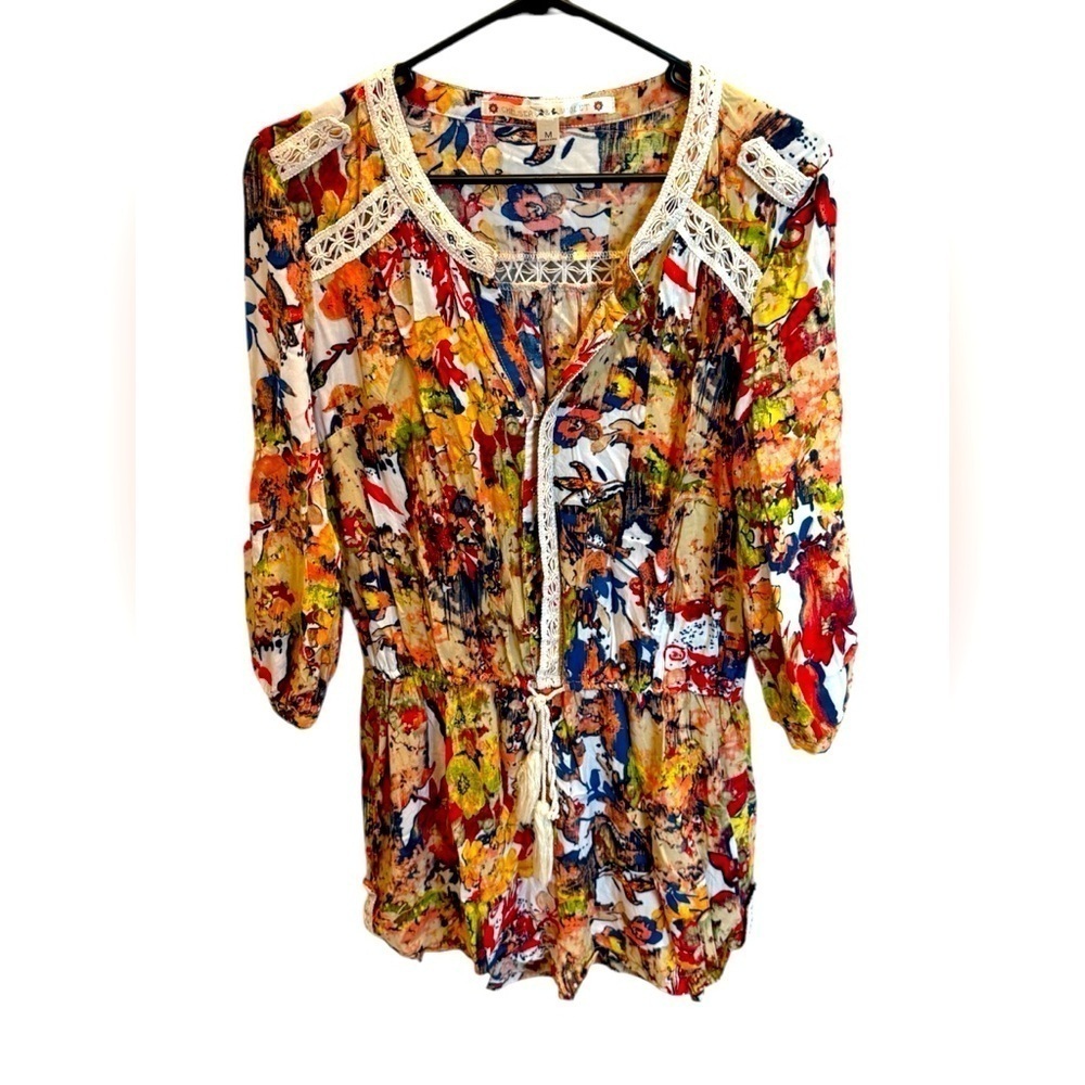 Chelsea and Violet Shorts Romper Women Medium Tan Red Floral Boho Long Sleeve